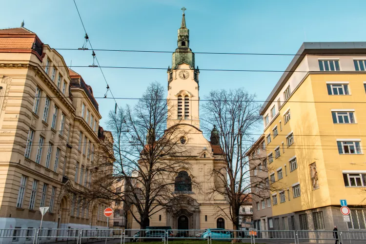 Kostel Neposkvrněného početí Panny Marie, autor: Františka Foto
