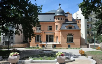 Vila Löw-Beer
