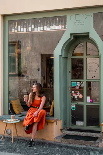 Balance coffee&wine