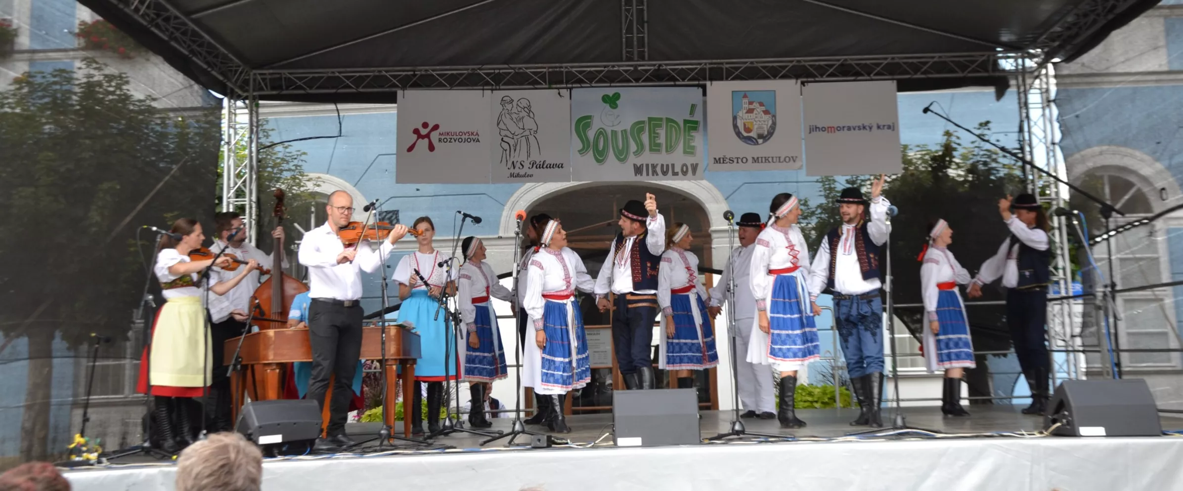 Festival Sousedé, Zarážení hory